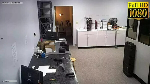 3 1080P HD Wireless IP Hidden Tissue Box Security Nanny Camera Portable Video Recorder -Support APP Remote Viewing