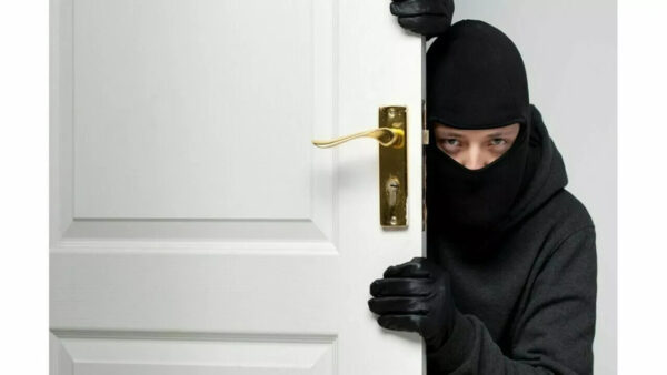 1080P HD WIFI IP Hidden Wall AC Outlet Security Spy Camera Monitor Cam With 32 GB Memory Card1080P HD WIFI IP Hidden Wall AC Outlet Security Spy Camera Monitor Cam With 32 GB Memory Card