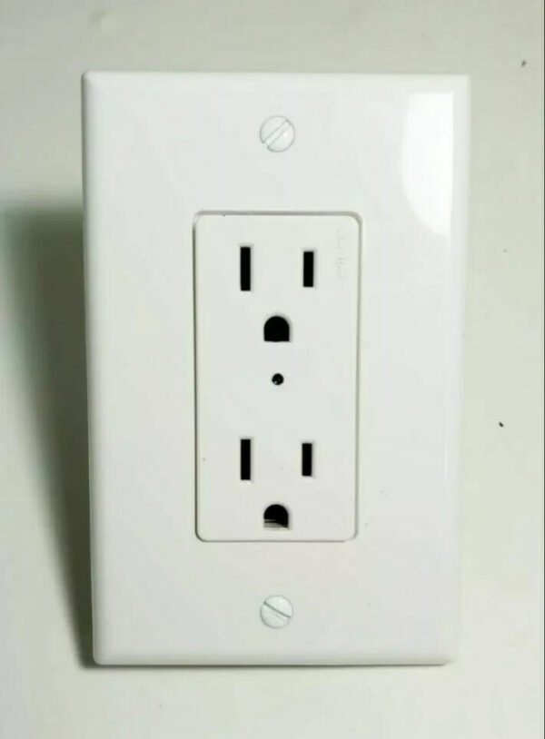 1080P HD WIFI IP Hidden Wall AC Outlet Security Spy Camera Monitor Cam With 32 GB Memory Card1080P HD WIFI IP Hidden Wall AC Outlet Security Spy Camera Monitor Cam With 32 GB Memory Card