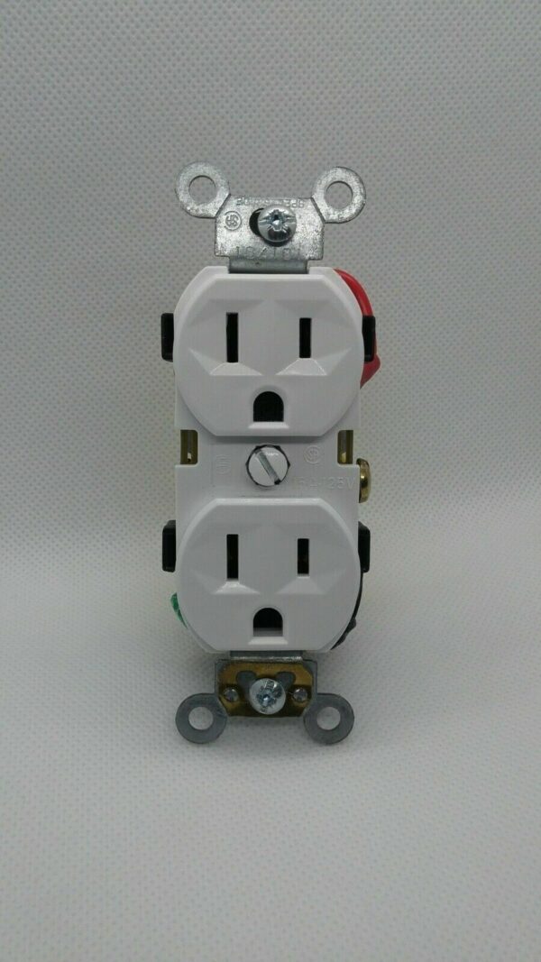 1080P HD Wifi IP Hidden Indoor Security Spy Camera AC Wall Outlet Videb Recorder --Support APP Real-time Viewing