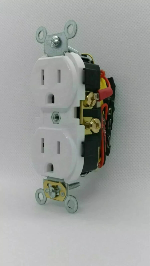 HD 1080P Wireless IP Hidden Wall AC Outlet Indoor Security Micro Camera Support APP Real-time Viewing